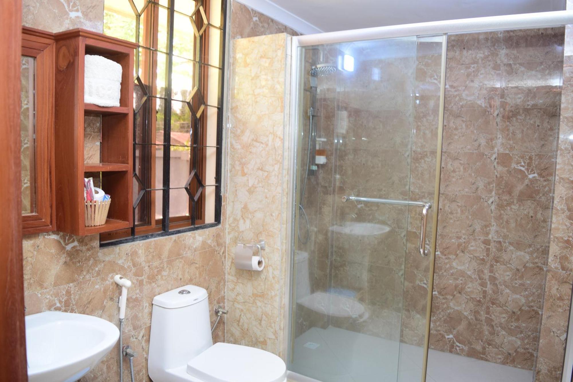 K27 Premier Backpackers Pansiyon Darüsselam Dış mekan fotoğraf