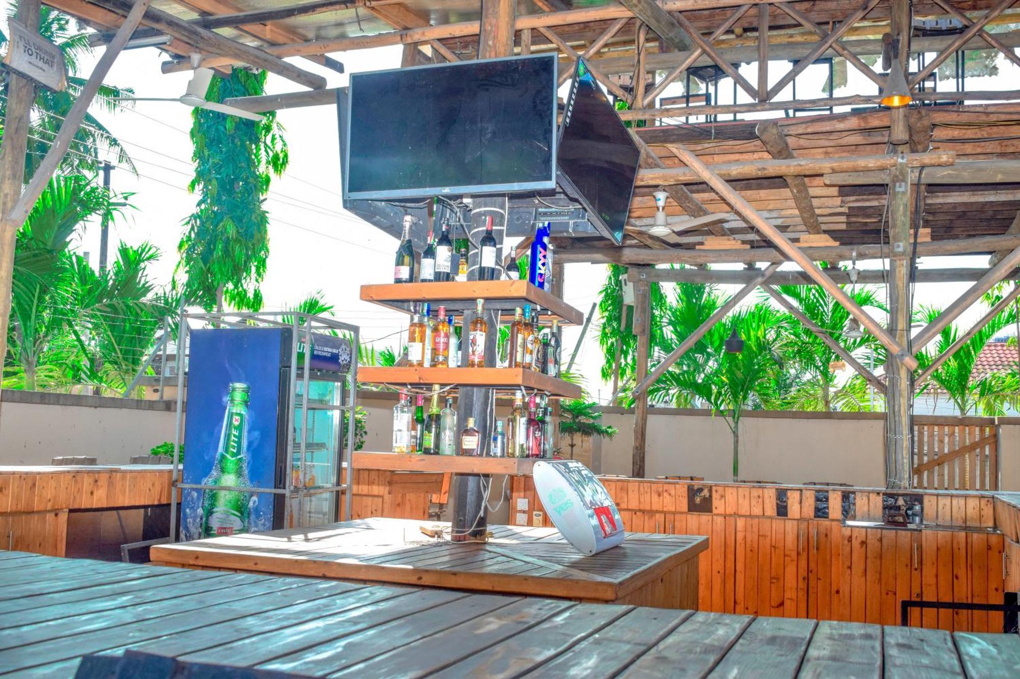 K27 Premier Backpackers Pansiyon Darüsselam Dış mekan fotoğraf