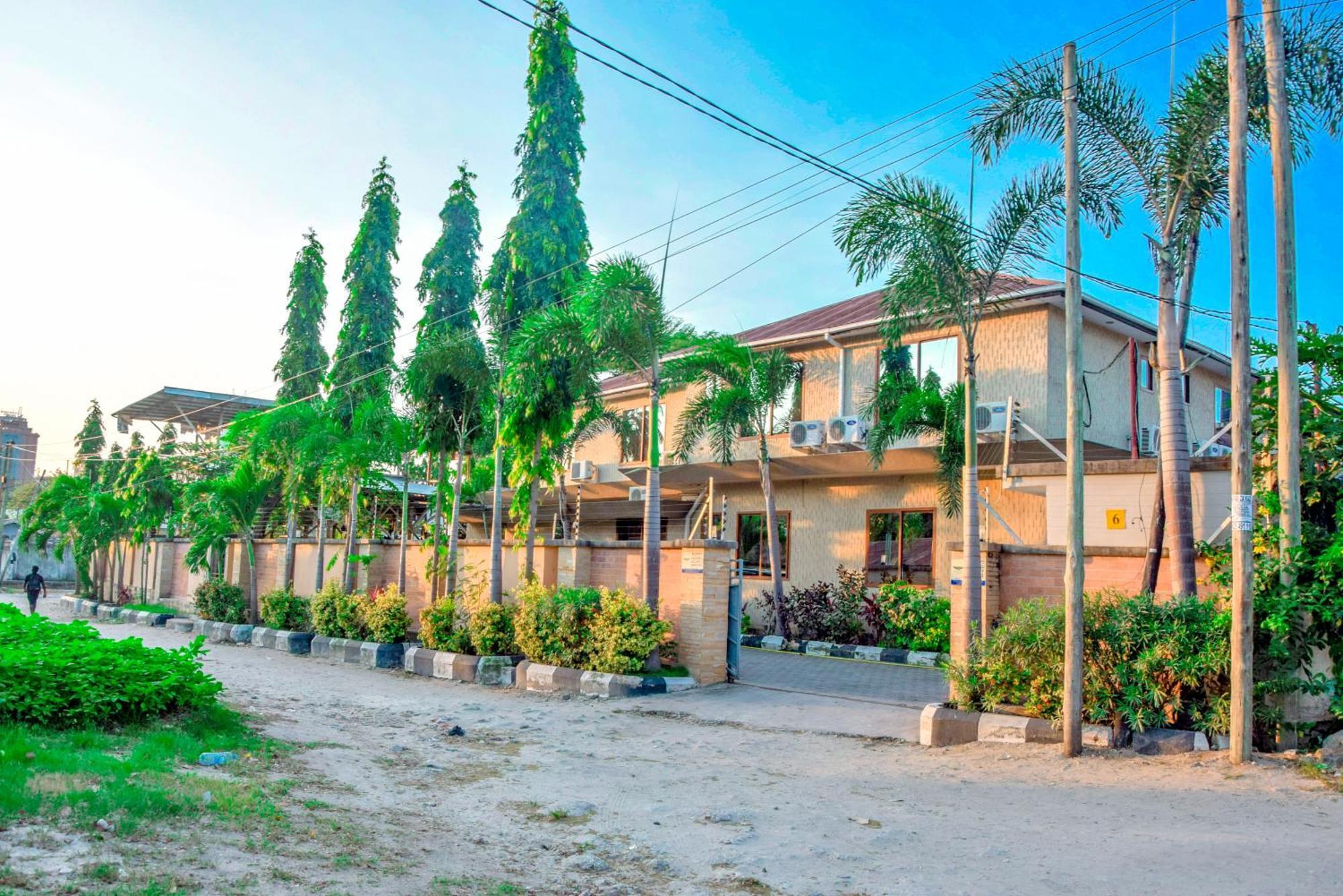 K27 Premier Backpackers Pansiyon Darüsselam Dış mekan fotoğraf