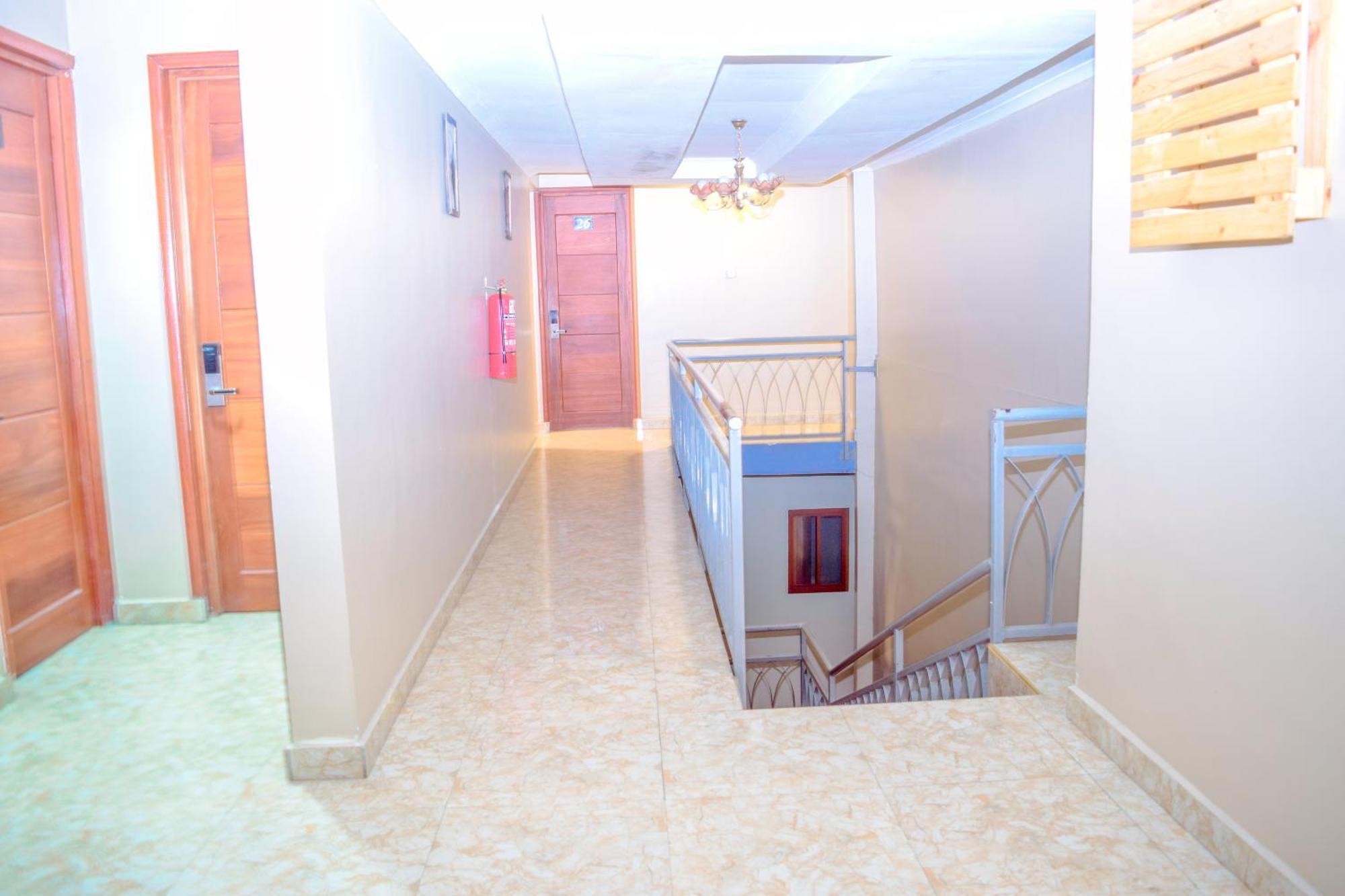 K27 Premier Backpackers Pansiyon Darüsselam Dış mekan fotoğraf